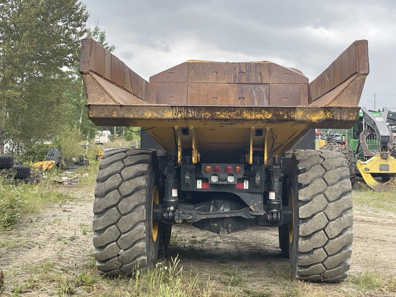 2016 Komatsu HM400-5