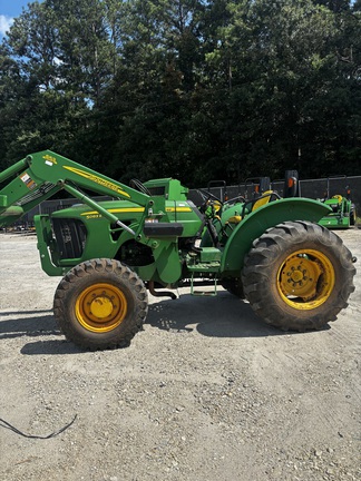 2012 John Deere 5083E-3