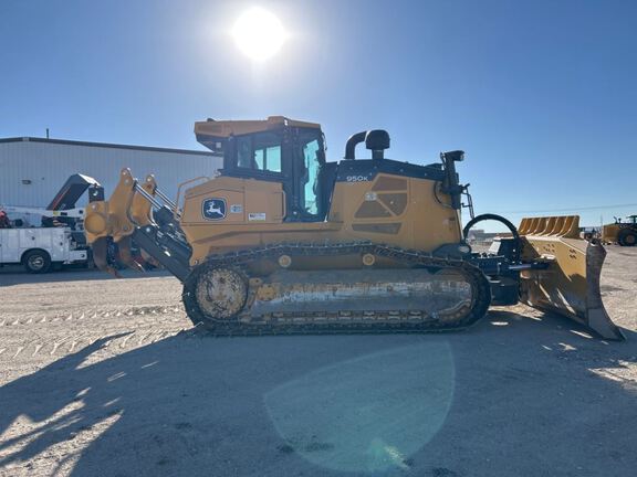 2022 John Deere 950K