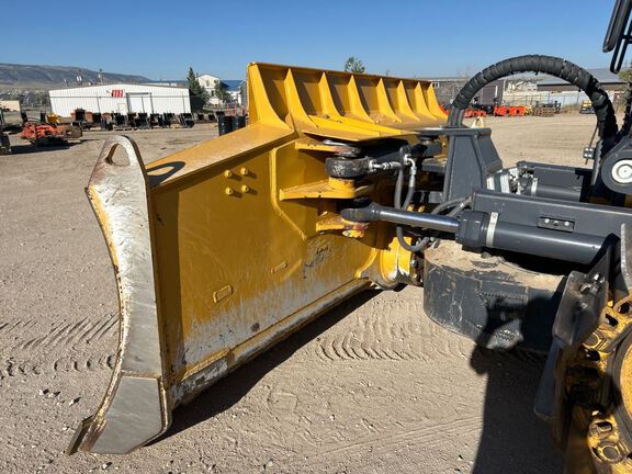 2022 John Deere 950K
