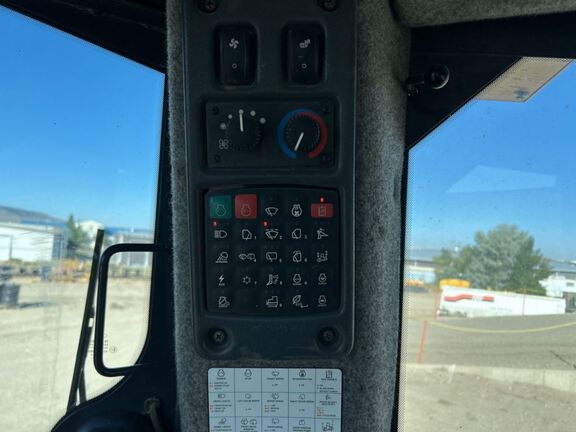 2022 John Deere 950K
