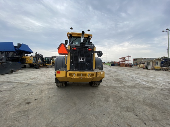 2023 John Deere 524 P