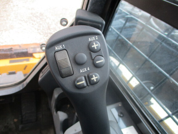 2024 John-Deere 335 P