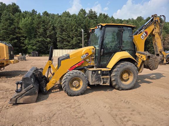 2020 Caterpillar 420 XE
