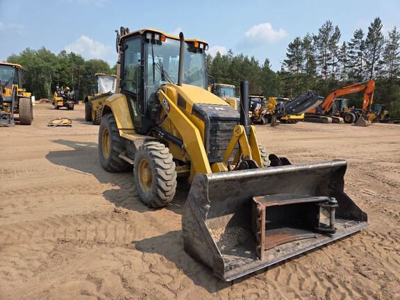 2020 Caterpillar 420 XE
