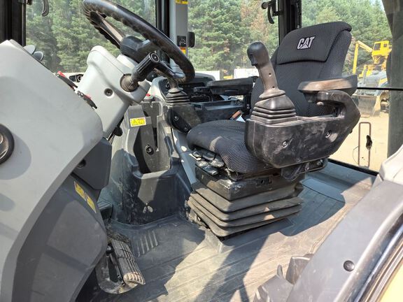 2020 Caterpillar 420 XE