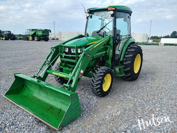 Photo of 2021 John Deere 4066R