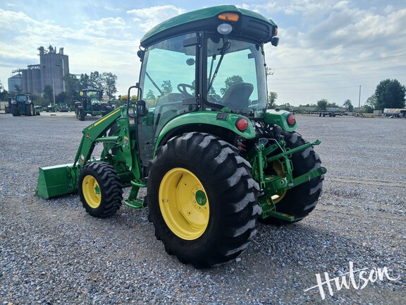 Photo of 2021 John Deere 4066R