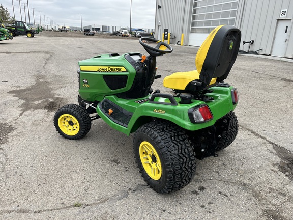 2020 John Deere X739