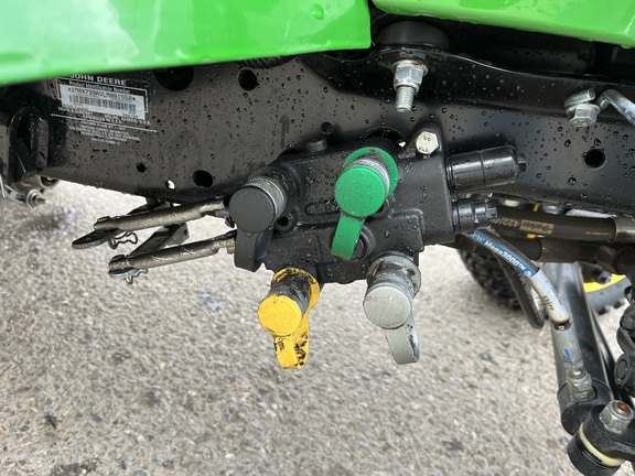 2020 John Deere X739