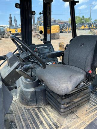 2023 John Deere 410L