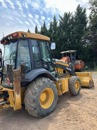 2023 John Deere 410L