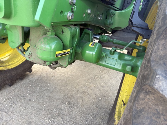 2025 John Deere 6R 175 - Photo13