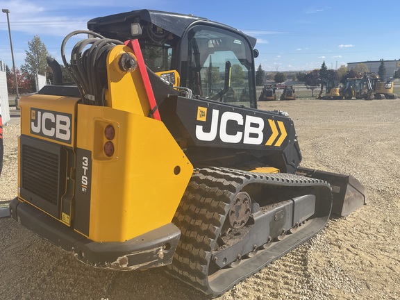2022 JCB 3TS-8T