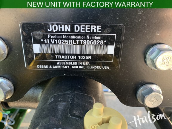 Photo of 2026 John Deere 1025R