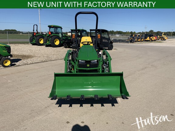 Photo of 2026 John Deere 1025R