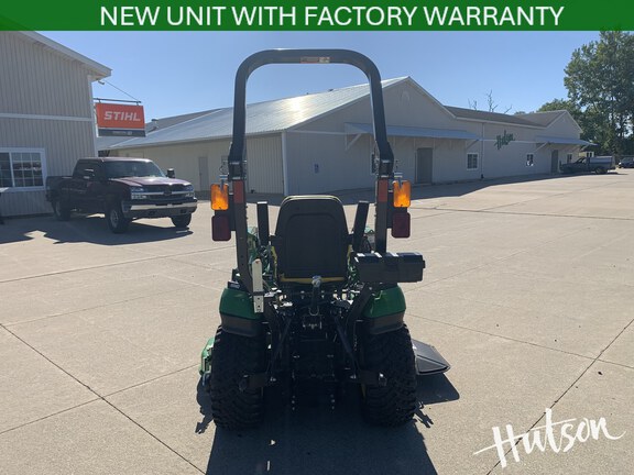 Photo of 2026 John Deere 1025R