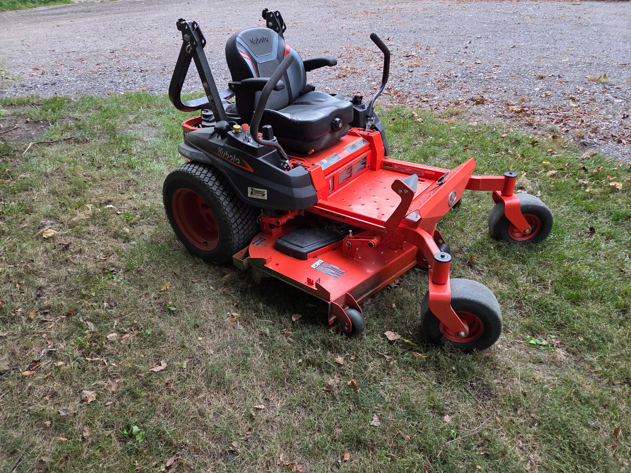 Used 2022 Kubota Z422KWT-60 Zero Turn Mowers at Koenig Equipment in Franklin, IN - PhotoXL0