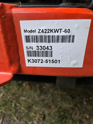 Used 2022 Kubota Z422KWT-60 Zero Turn Mowers at Koenig Equipment in Franklin, IN - Photo7