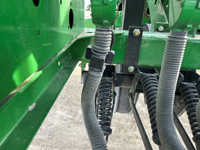 2008 John Deere 455 Box Drills