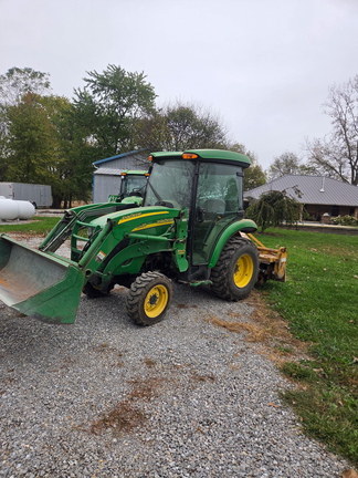 John Deere 3520