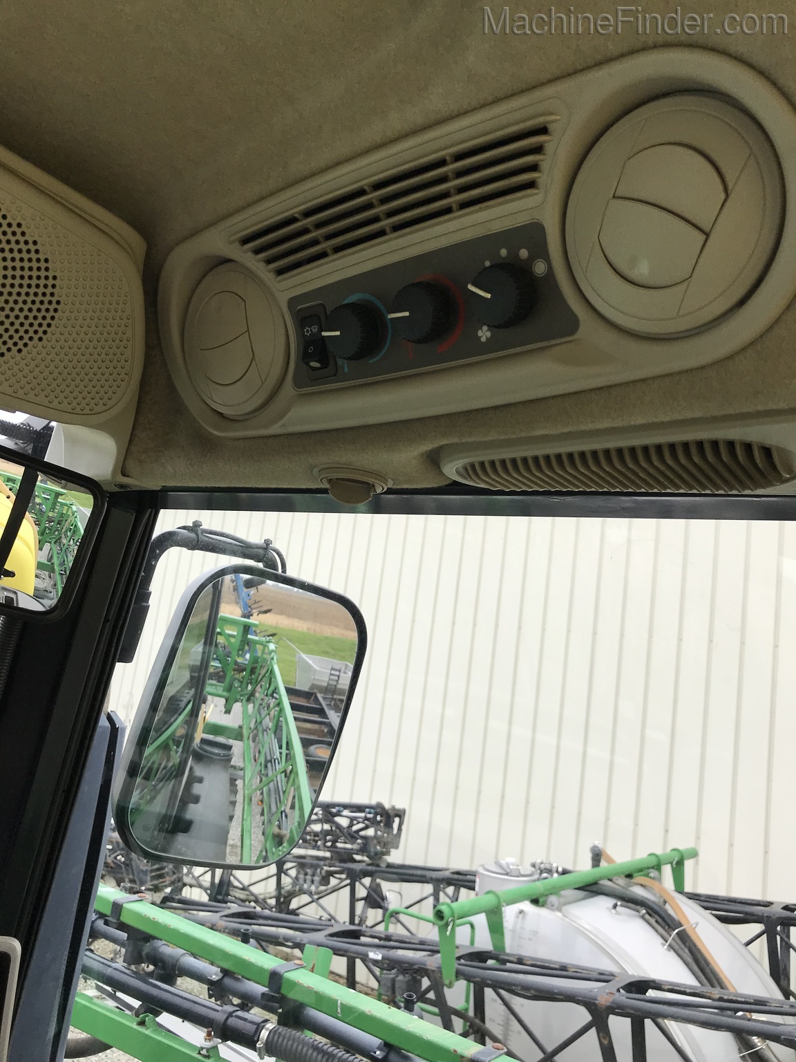 2016 John Deere R4023 Image 18