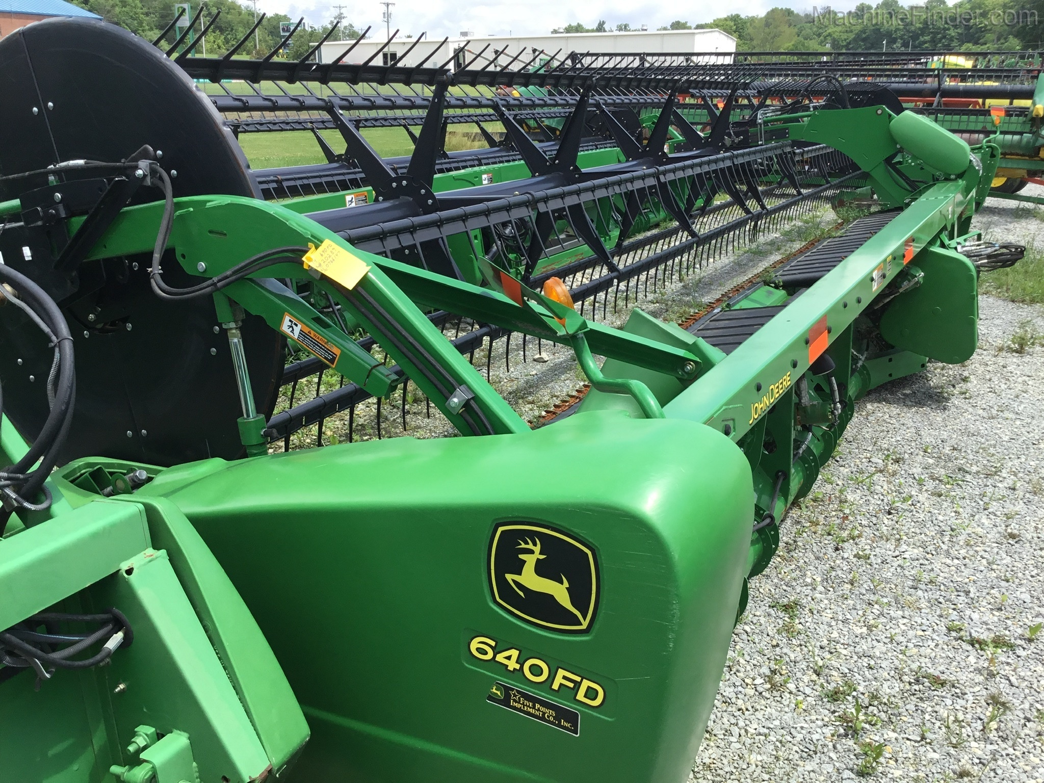 2014 John Deere 640FD Image 3
