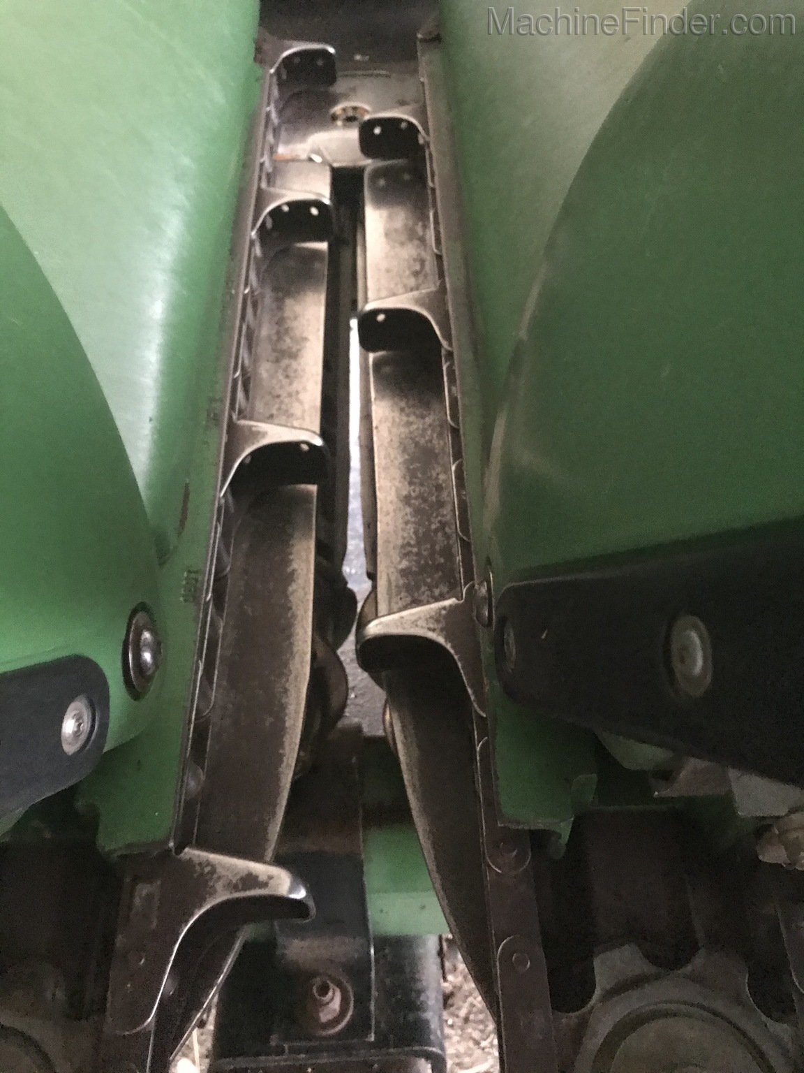 2010 John Deere 608C Image 8