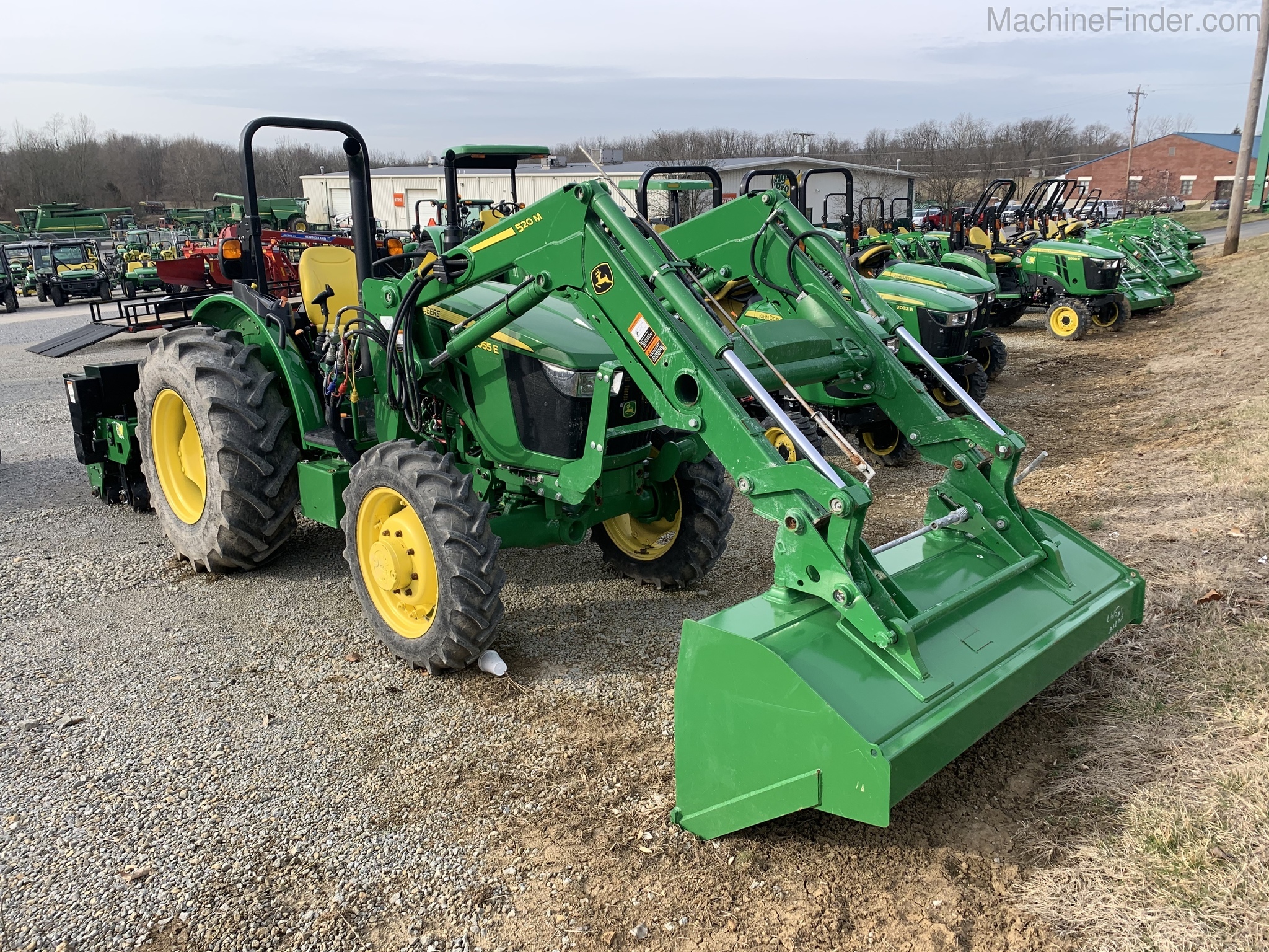 2018 John Deere 5055E Image 2