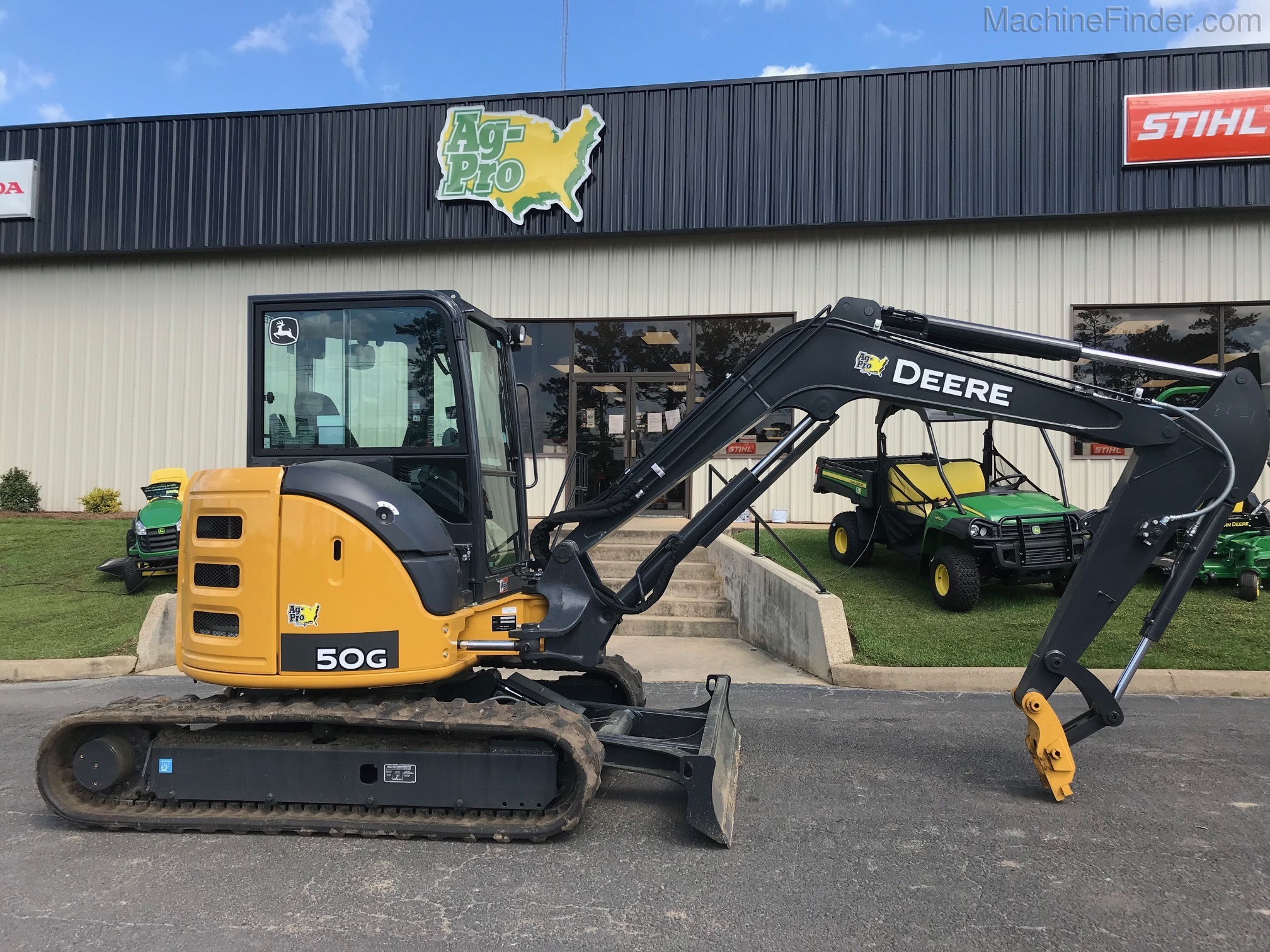 2021 John Deere 50G Image 2