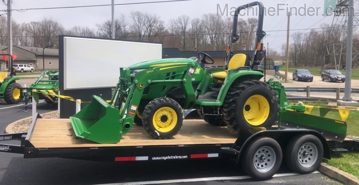 2020 John Deere 3032E Image 1