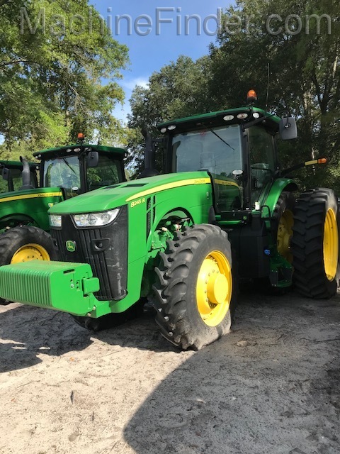 2018 John Deere 8245R Image 3