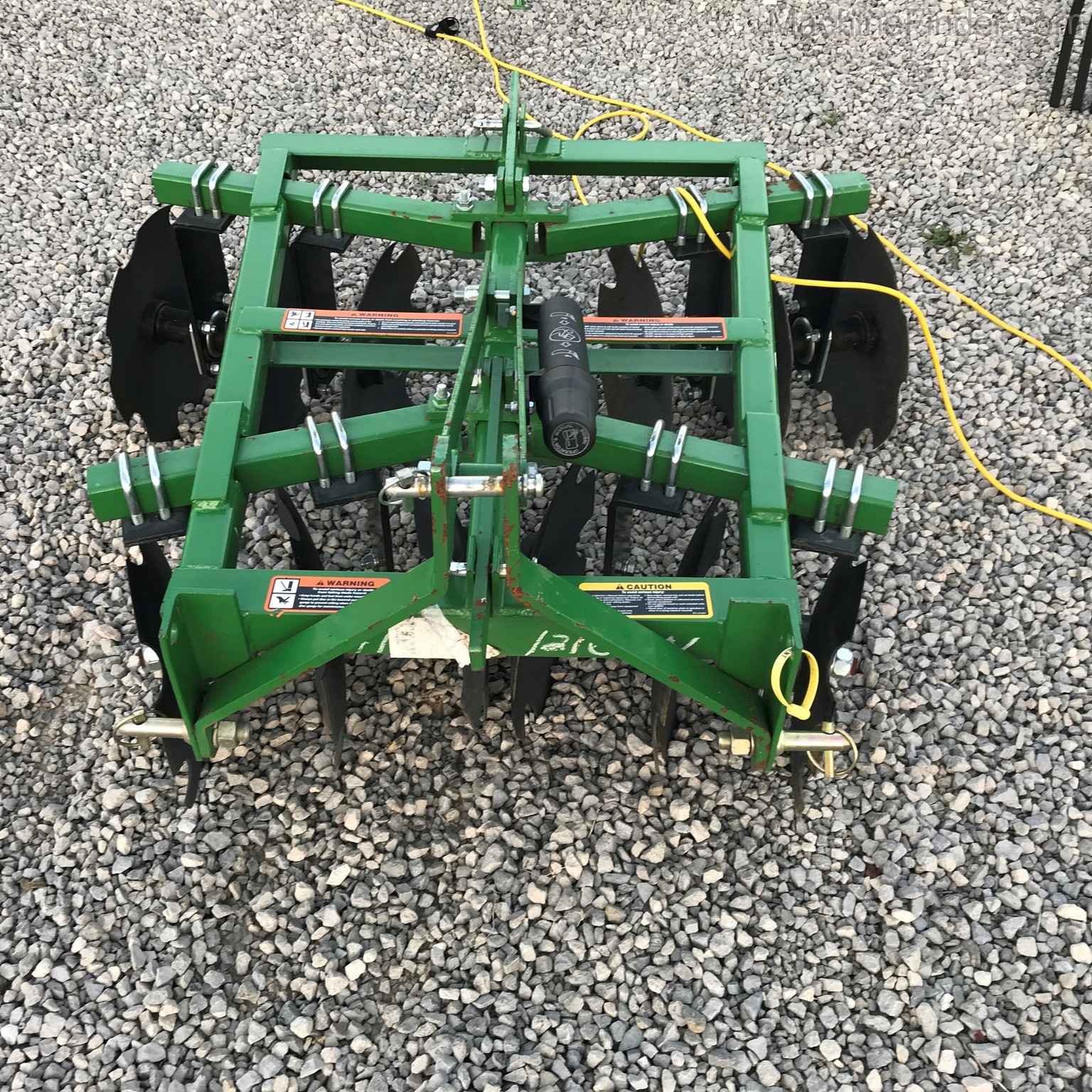 2018 Frontier DH1048 Image 3