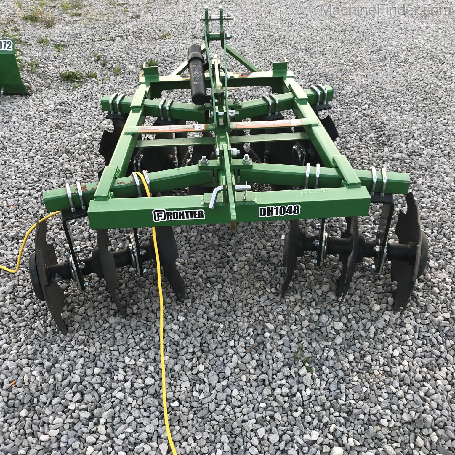 2018 Frontier DH1048 Image 1