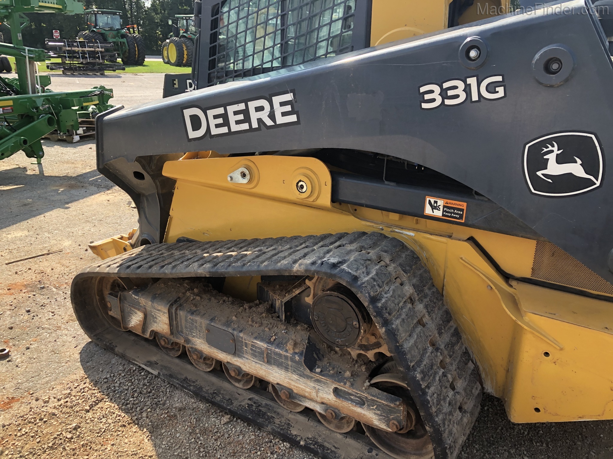 2019 John Deere 331G Image 7