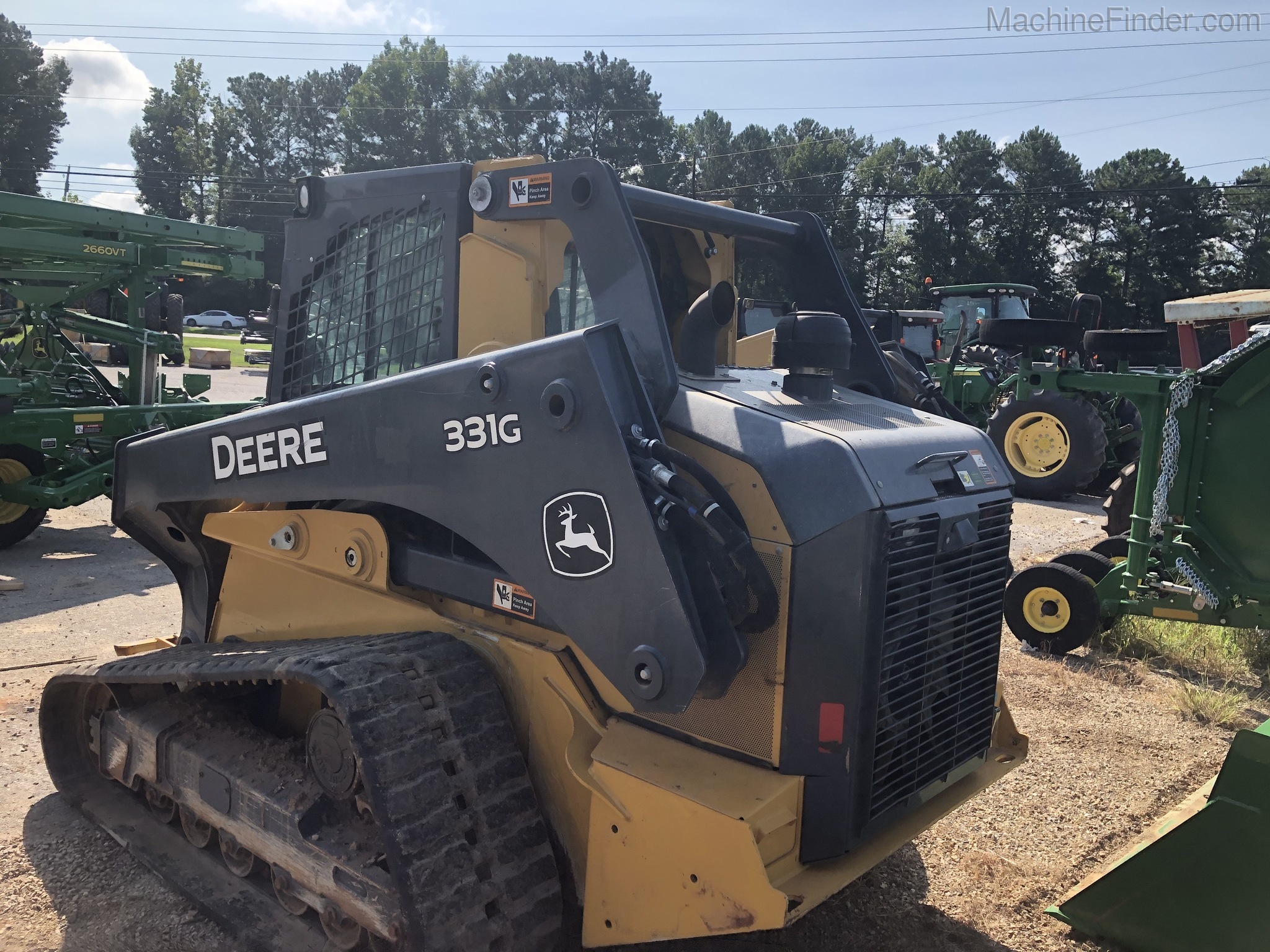 2019 John Deere 331G Image 6