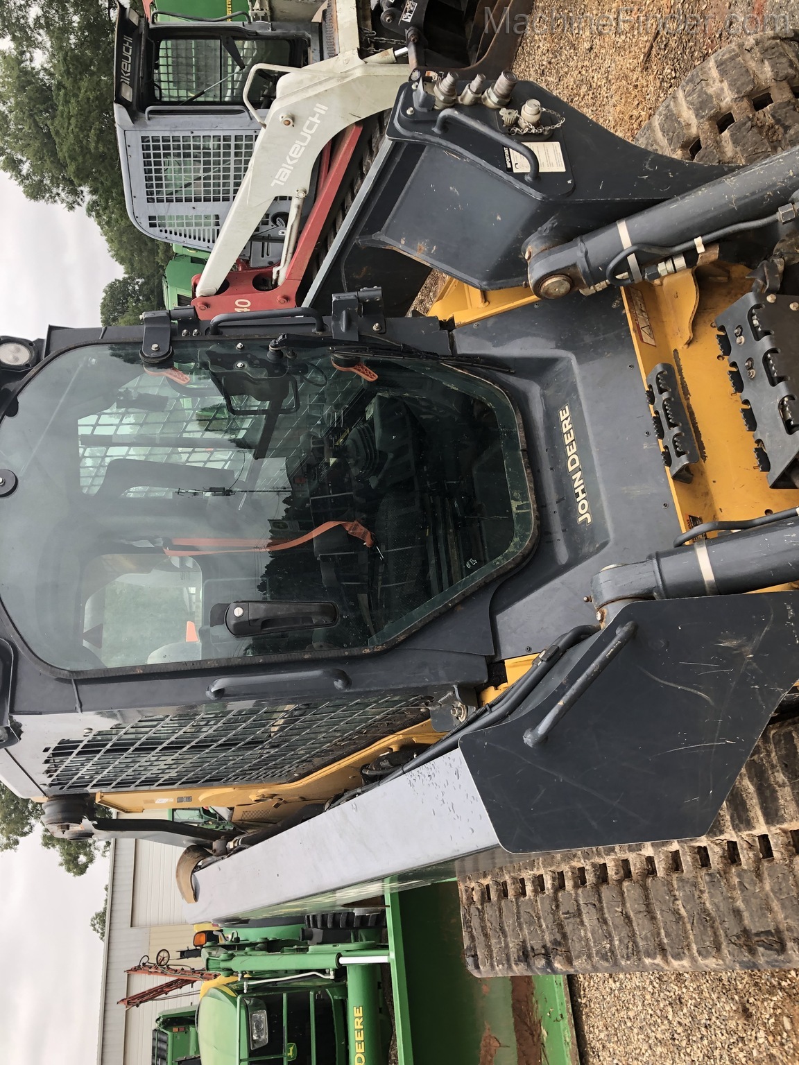 2019 John Deere 331G Image 10