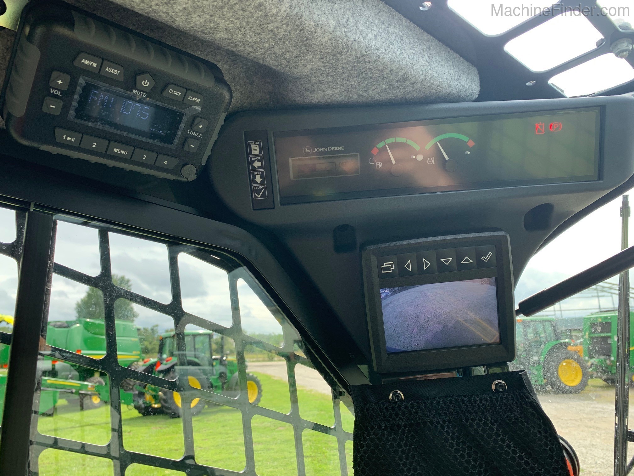 2020 John Deere 333G Image 11