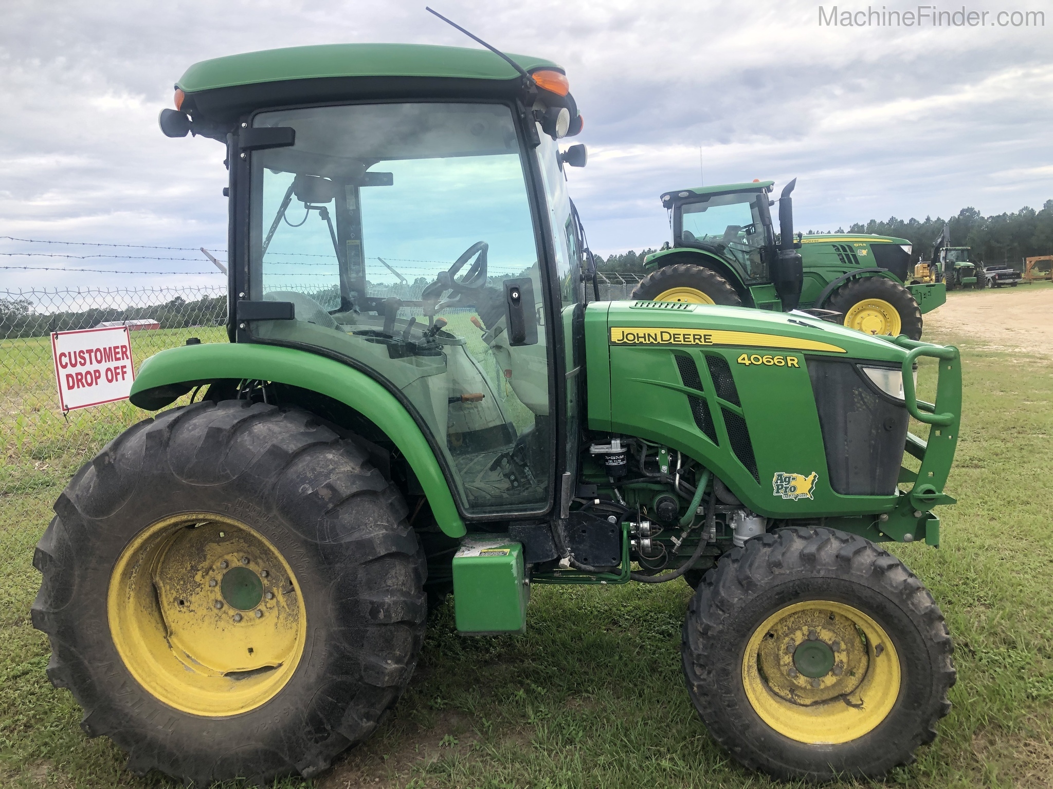 2018 John Deere 4066R Image 1