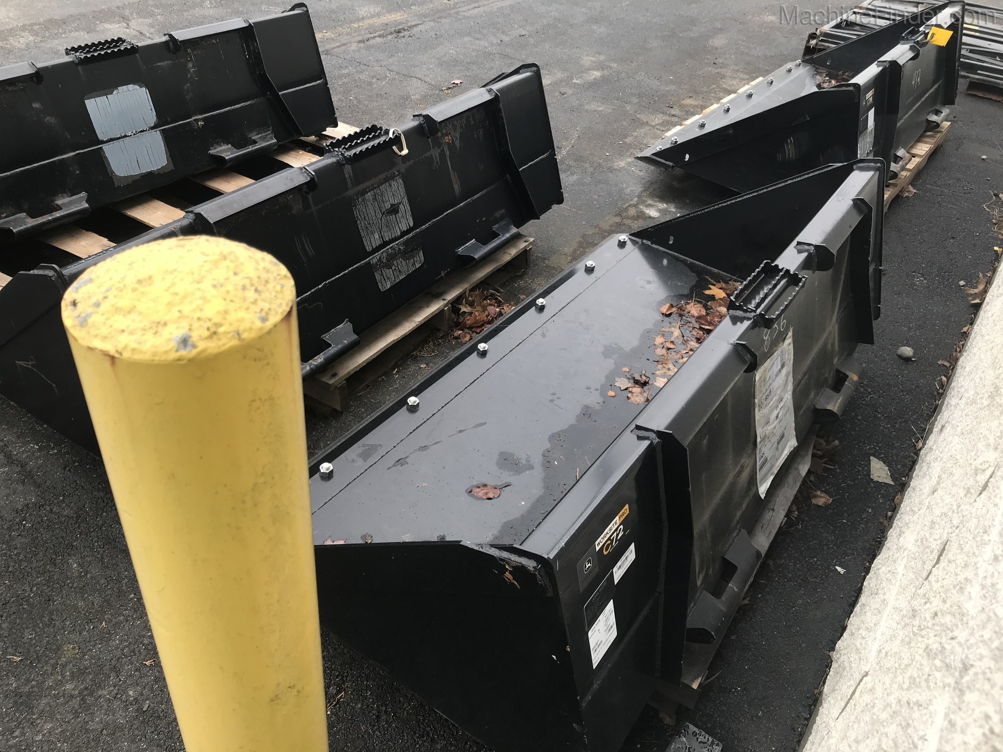 John Deere C72 Image 2