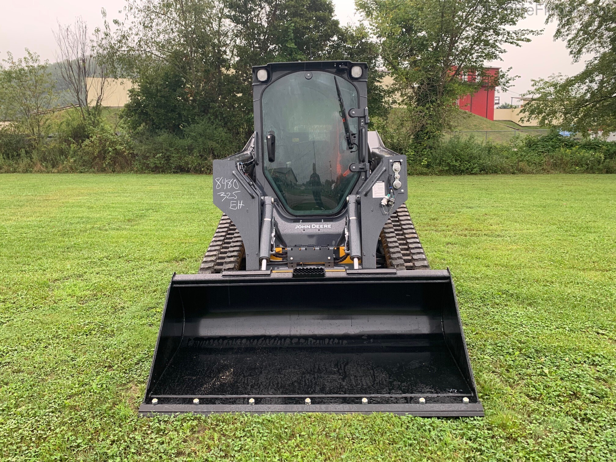 2020 John Deere 325G Image 1