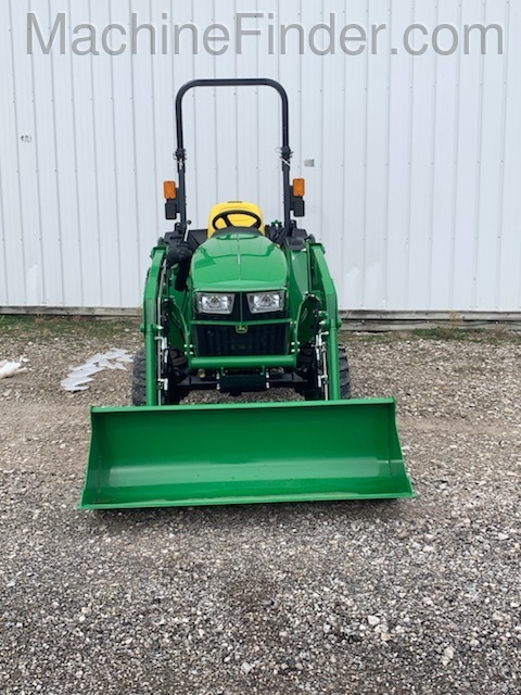 2020 John Deere 3032E Image 2