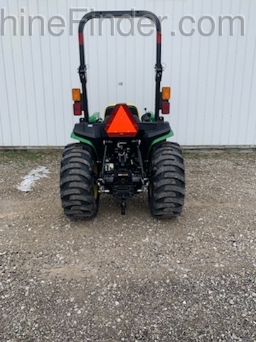 2020 John Deere 3032E Image 4