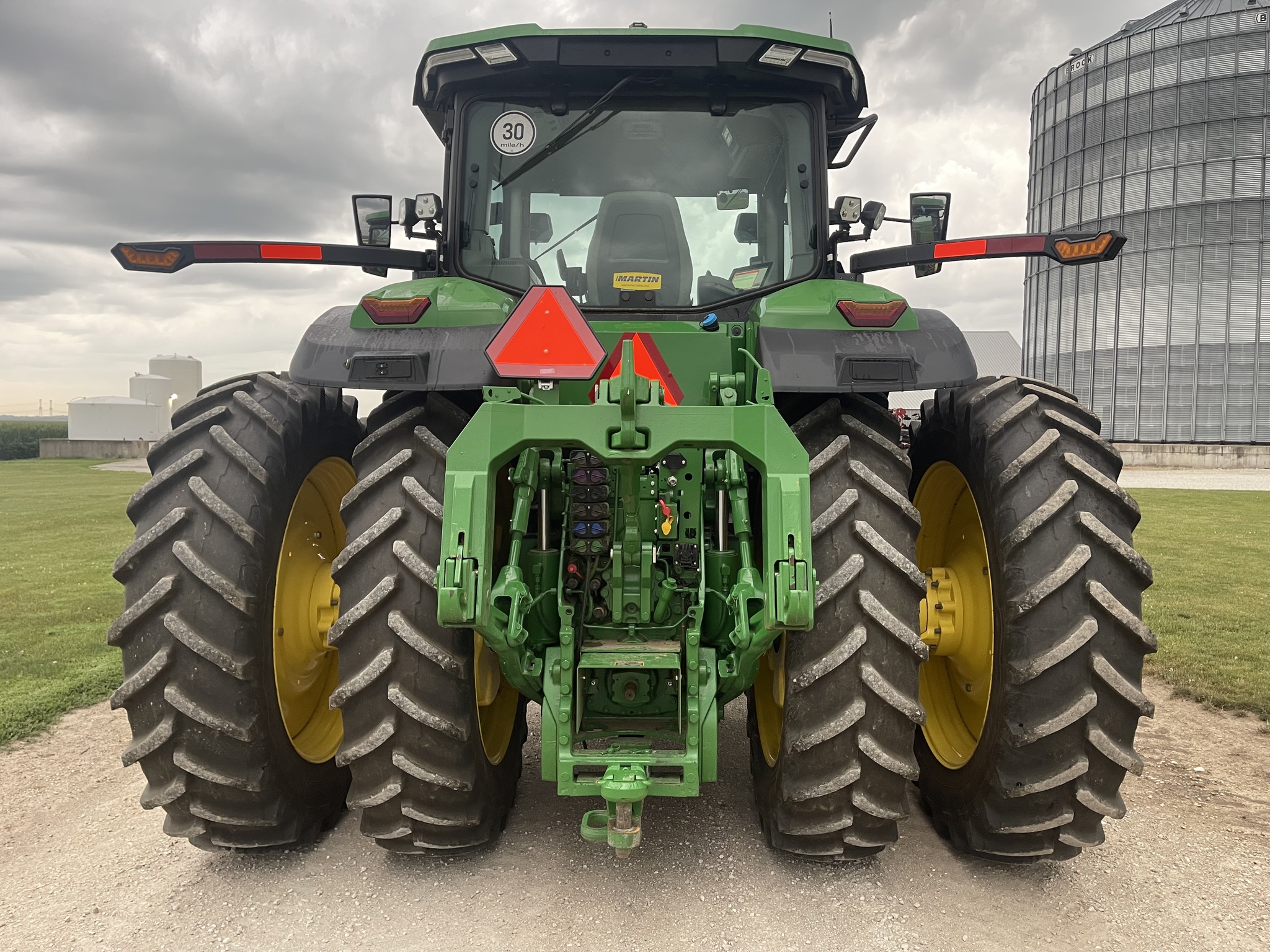  2023 John Deere 8R 370 at Heritage Tractor in Princeton, IL
