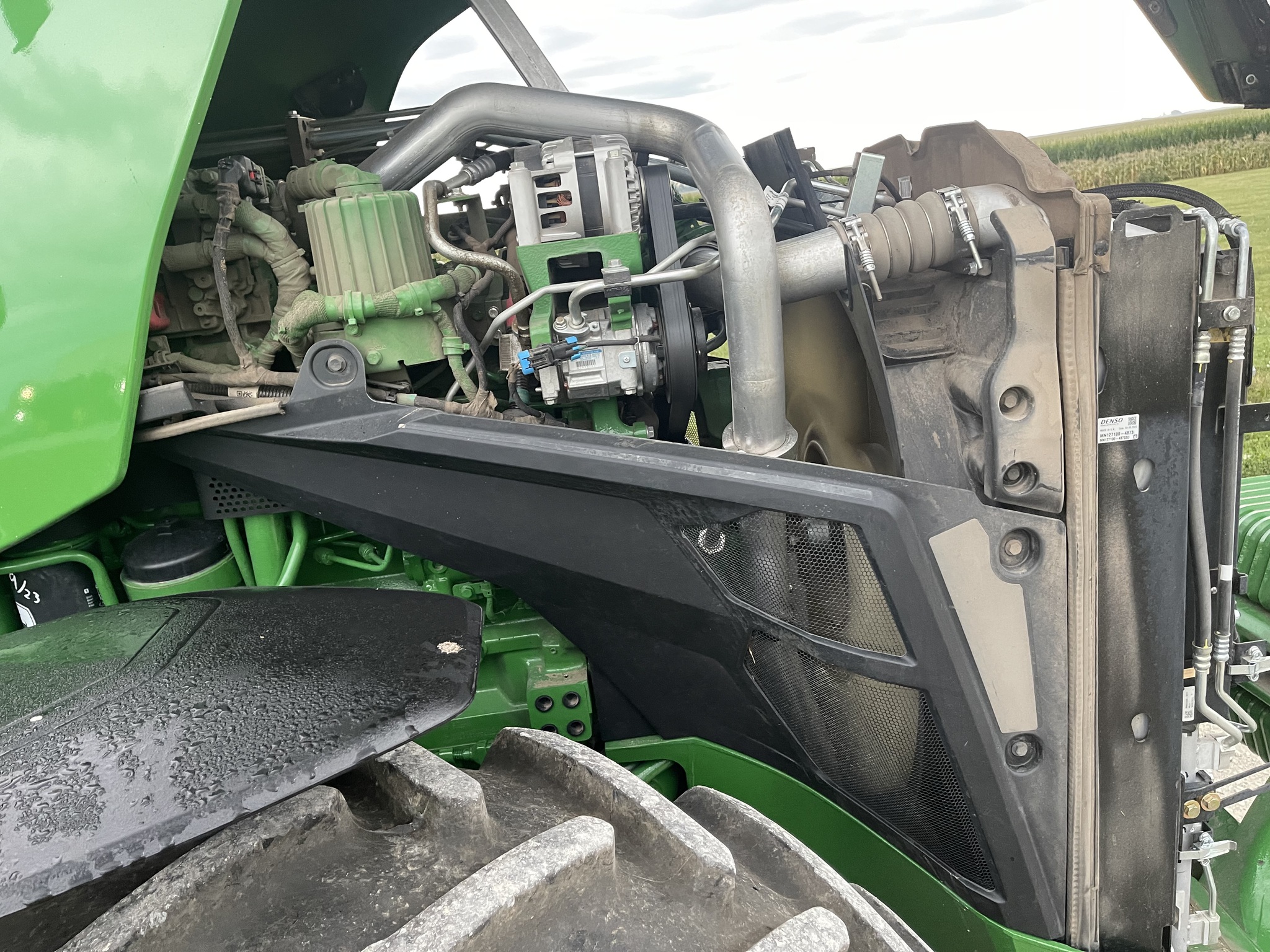  2023 John Deere 8R 370 at Heritage Tractor in Princeton, IL