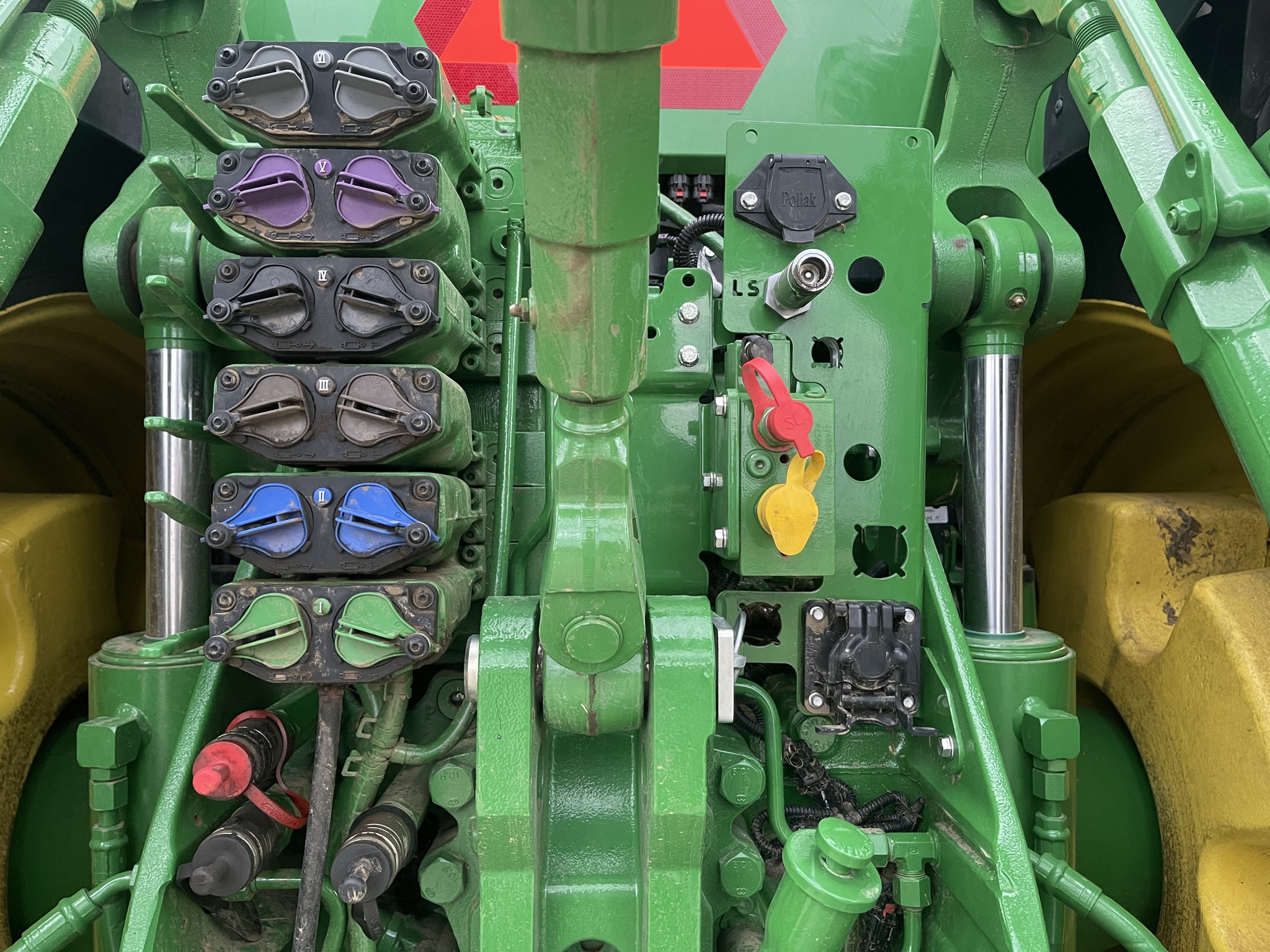  2023 John Deere 8R 370 at Heritage Tractor in Princeton, IL