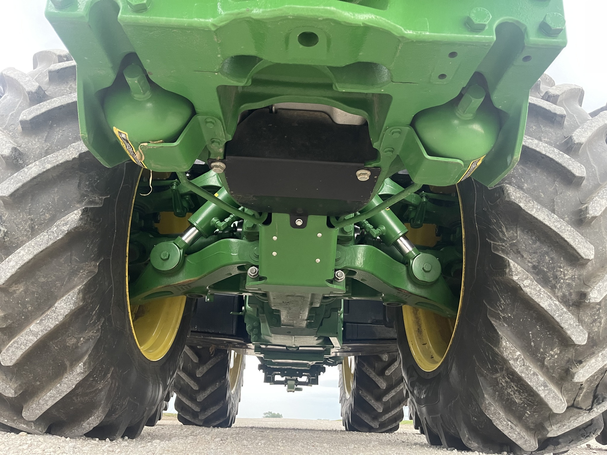  2023 John Deere 8R 370 at Heritage Tractor in Princeton, IL