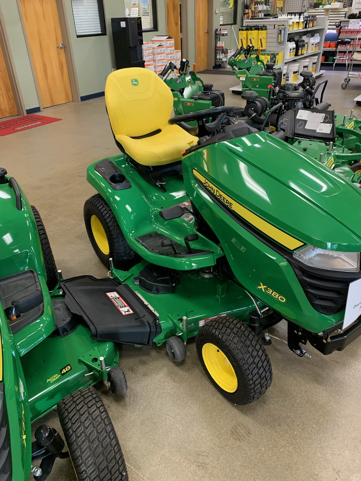 2023 John Deere X380 Image 2