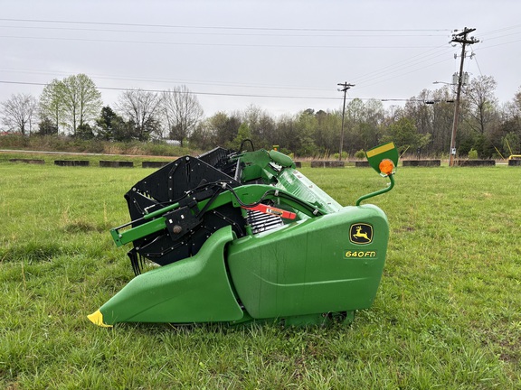 2018 John Deere 640FD