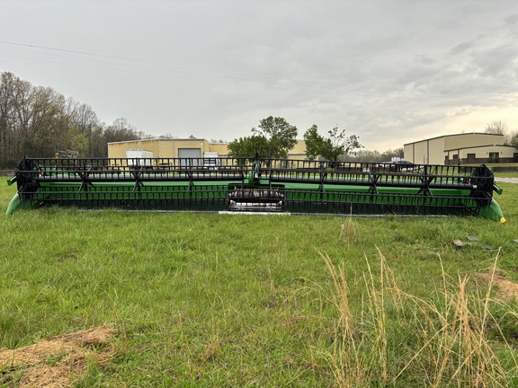 2018 John Deere 640FD